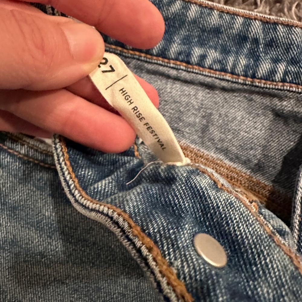 PACSUN Jean shorts high rise woman’s size 27 - Picture 3 of 4